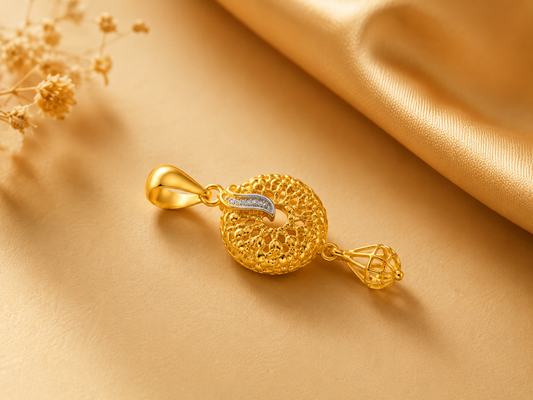 Royal Charm